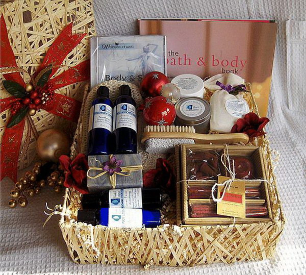 DIY Gift Baskets For Christmas
 35 Creative DIY Gift Basket Ideas for This Holiday Hative