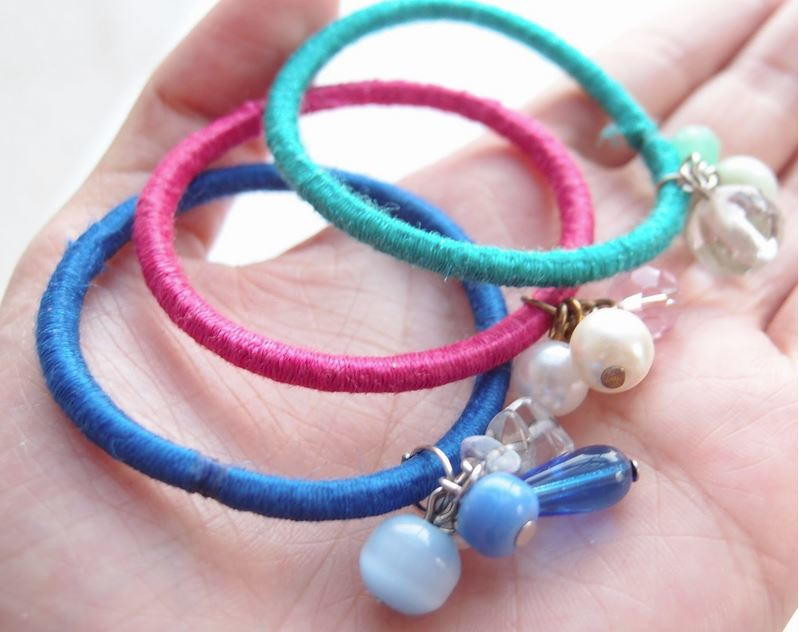 DIY Hair Tie Bracelet
 Embellished Hair Tie DIY Bracelets