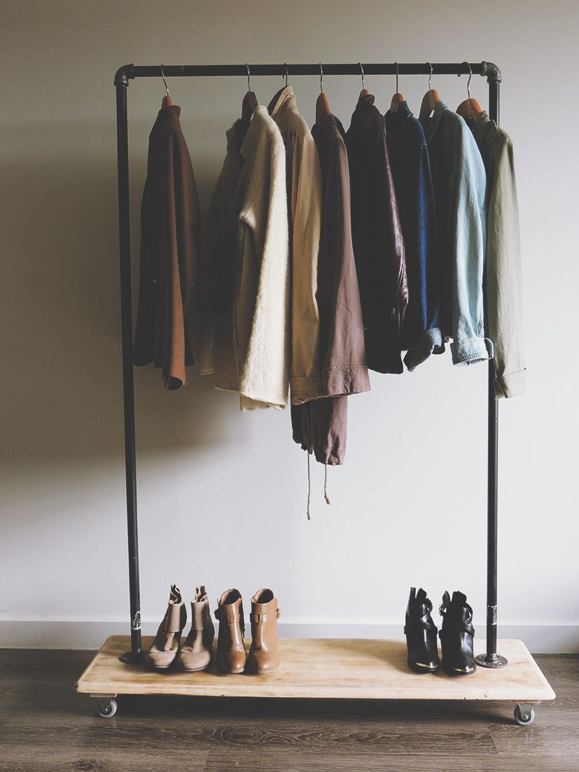 DIY Hanging Clothing Rack
 DIY Garment Rack Tutorial