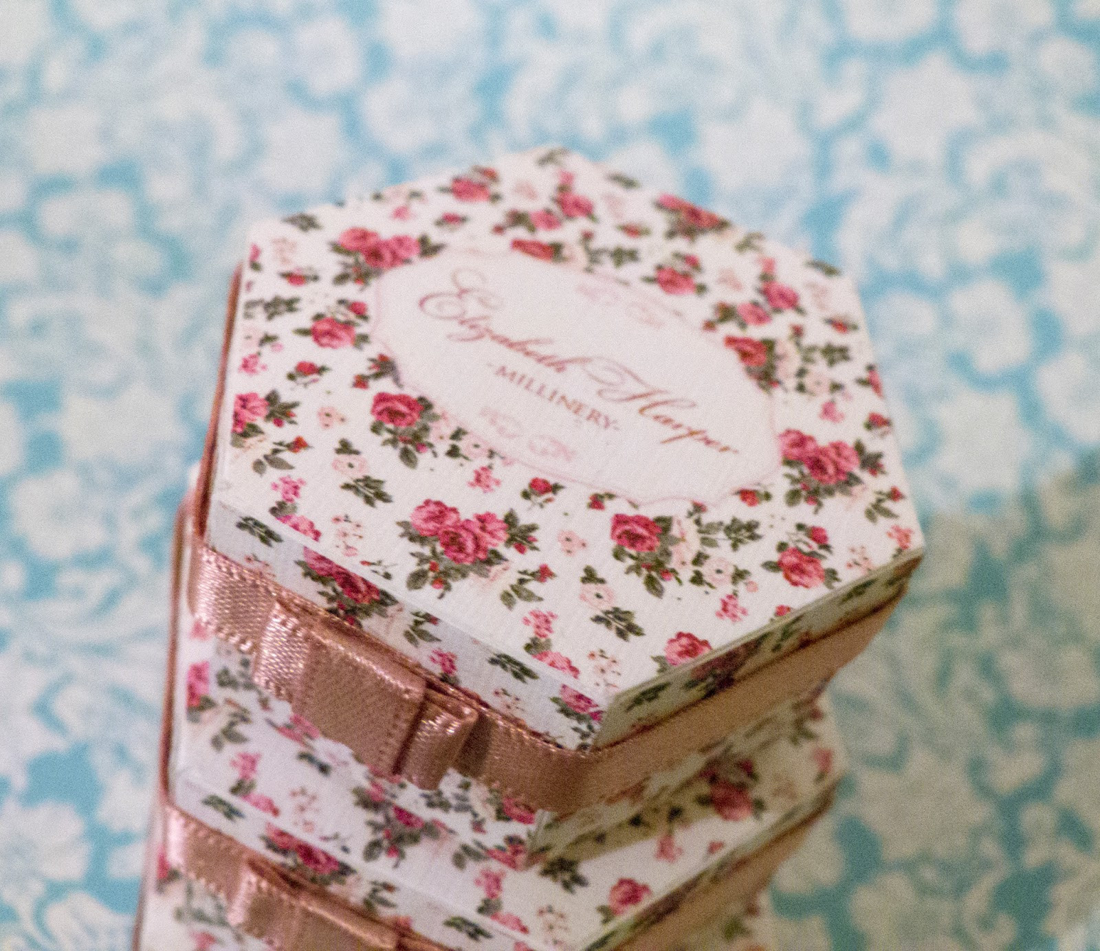 DIY Hat Boxes
 Petite Pursuits DIY Hat Boxes