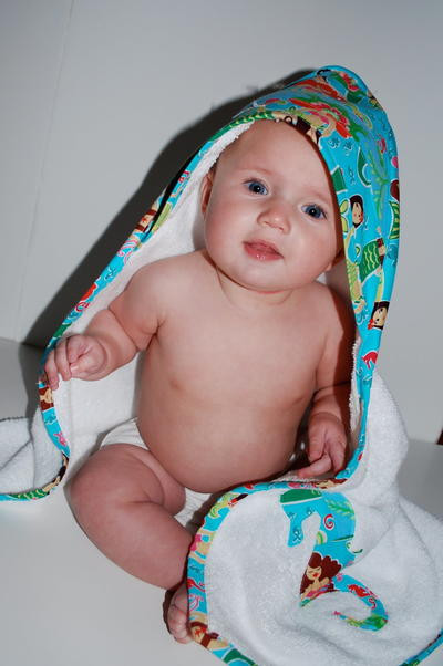 DIY Hooded Baby Towel
 DIY Hooded Baby Towel