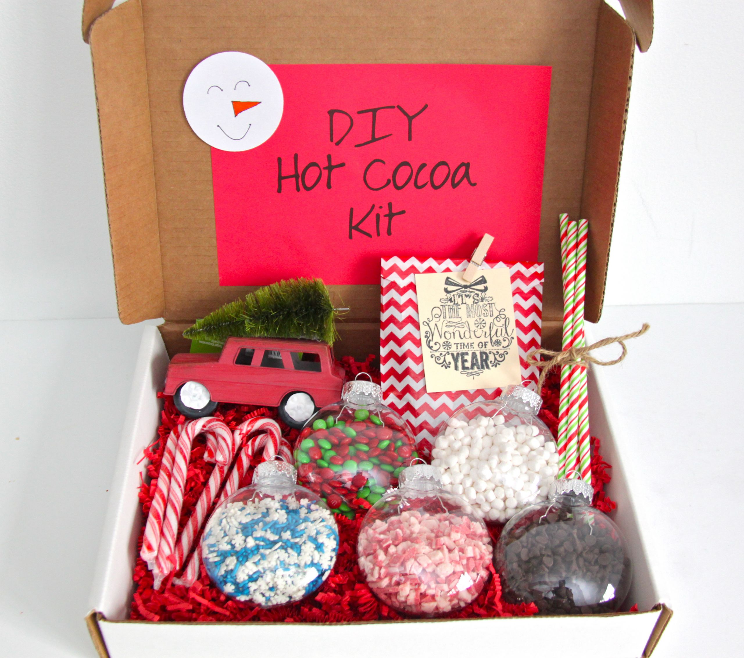 DIY Hot Chocolate Gifts
 Gift Idea DIY Hot Cocoa Kit Smashed Peas & Carrots