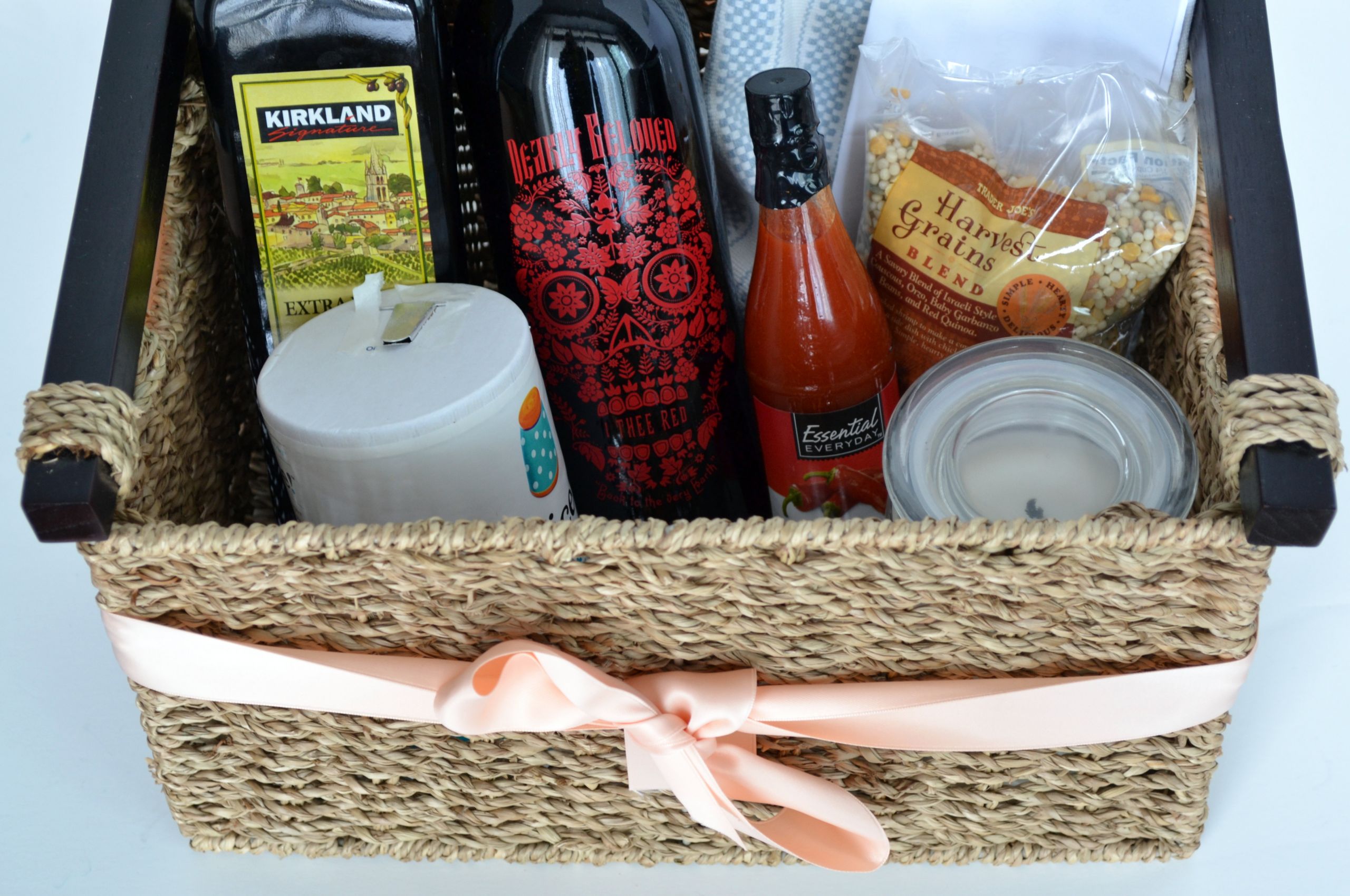 DIY Housewarming Gift
 DIY Housewarming Party Gift Basket With a Sentimental Twist