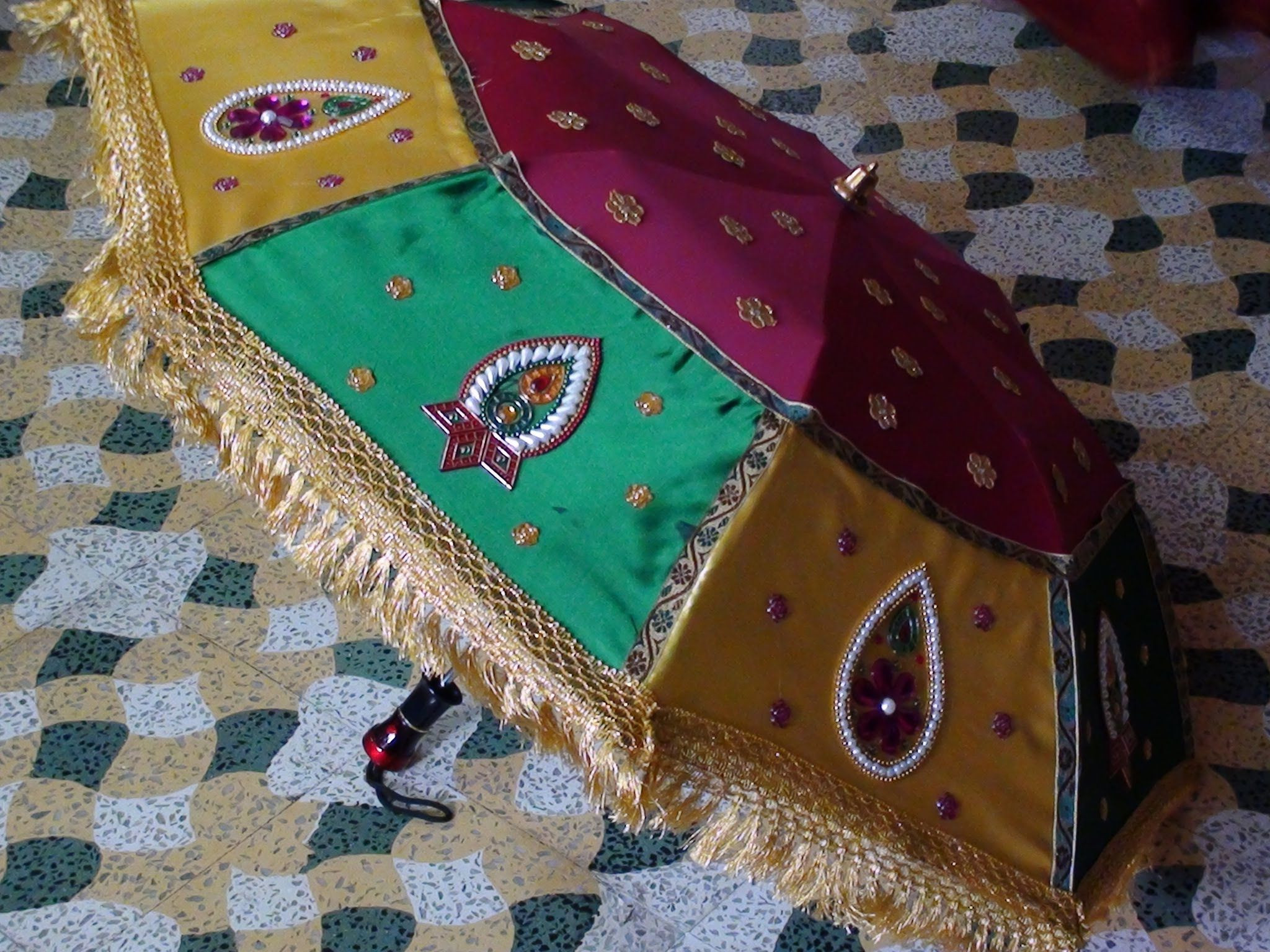 DIY Indian Wedding Decorations
 How to decorate an umbrella for Indian Weddings