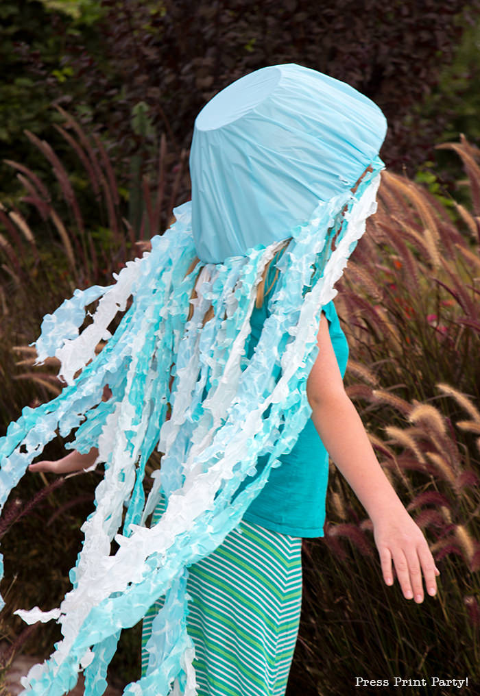 DIY Jellyfish Costume
 Awesome Jellyfish Costume DIY Easy Light Up Hat Press