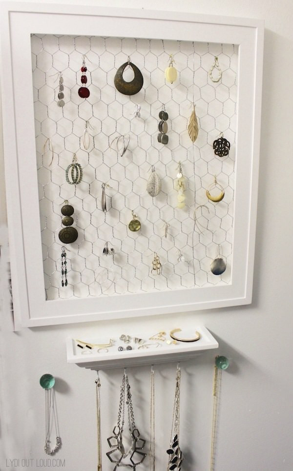 DIY Jewelry Organizer
 DIY Jewelry Organizers • The Bud Decorator