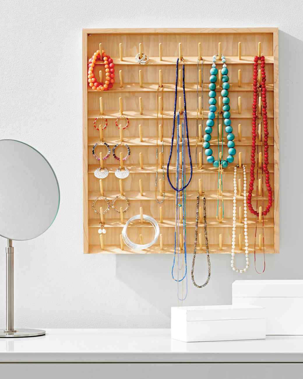 DIY Jewelry Organizer
 DIY Jewelry Organizers 13 Ways to Untangle Your Necklaces