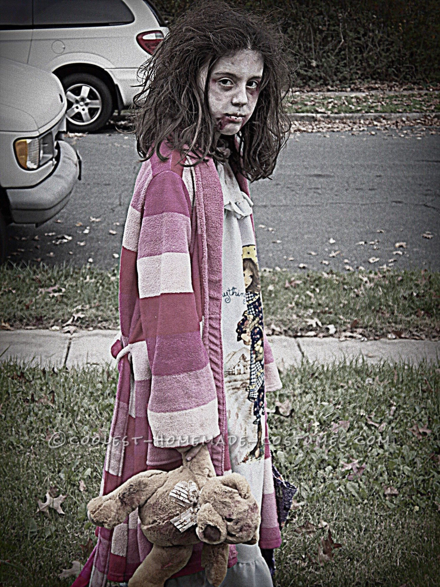 DIY Kid Zombie Costume
 Scary Homemade Costume for a Girl Little Zombie Girl