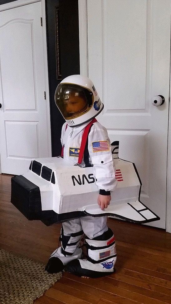 DIY Kids Astronaut Costume
 Astronaut and Rocket Ship halloween costume