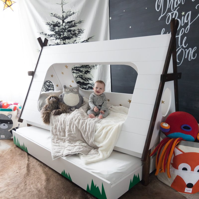 DIY Kids Bed Tent
 DIY Toddler Bed in Shape of a Tent – Kids TeePee Trundle