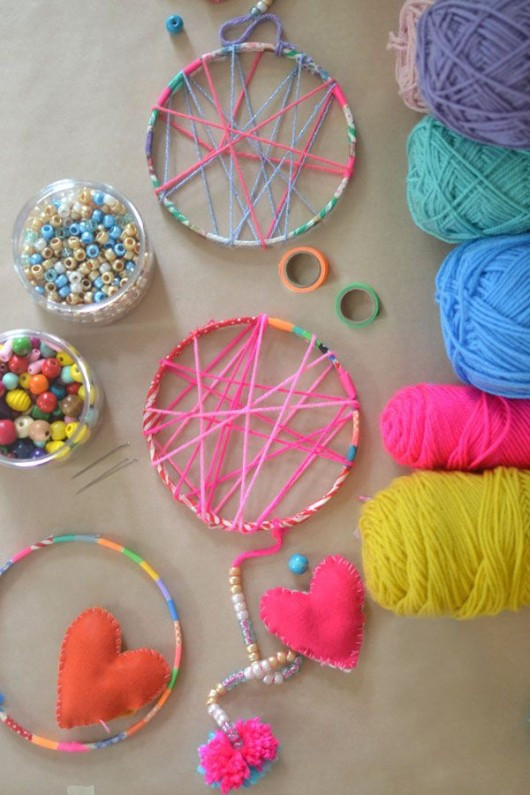 DIY Kids Crafts
 DIY Crafts Simple & Pretty Yarn Craft Ideas for Kids