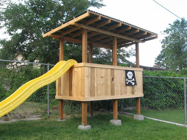 DIY Kids Forts
 40 DIY Backyard Ideas a Small Bud