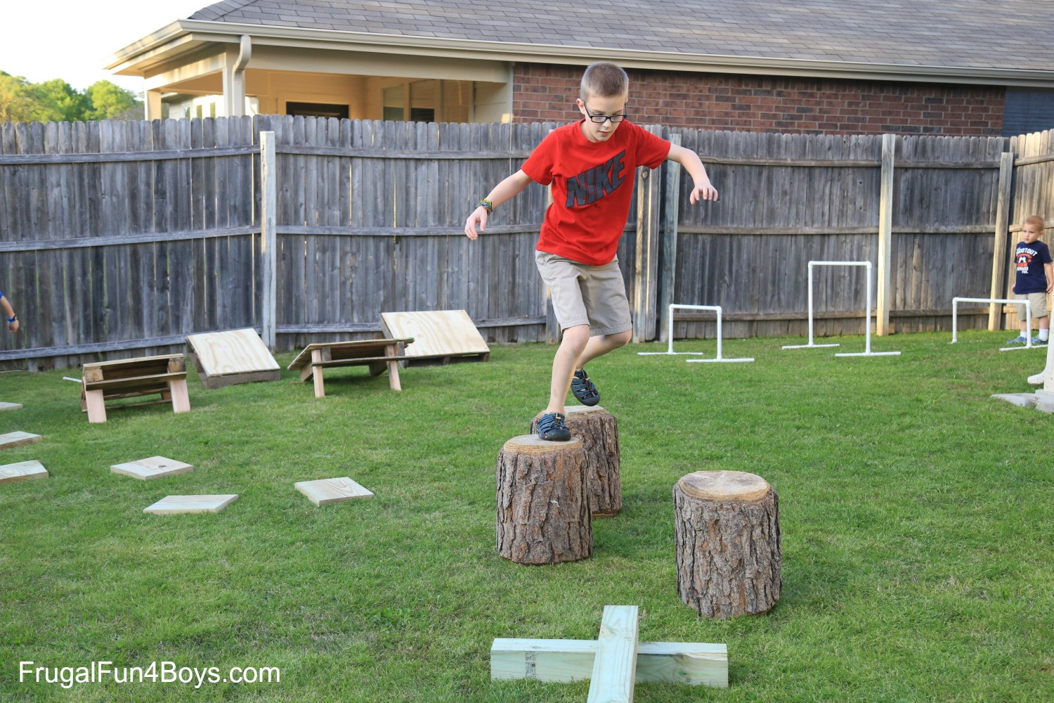 Diy Kids Obstacle Course
 DIY American Ninja Warrior Backyard Obstacle Course