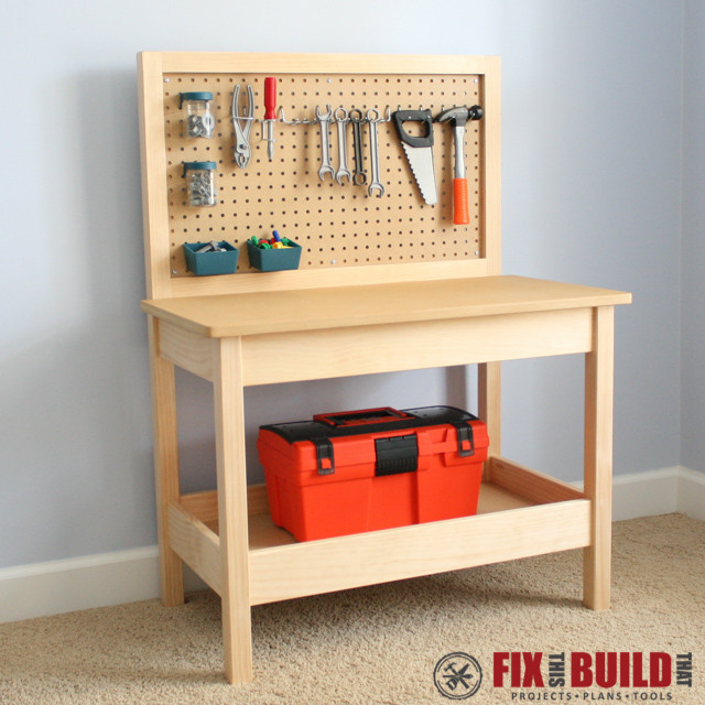 DIY Kids Work Bench
 DIY Kids Workbench buildsomething