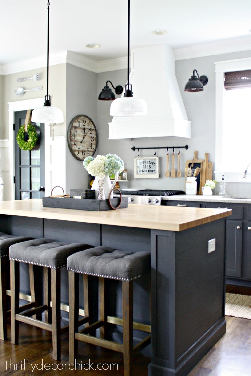 DIY Kitchen Decor
 A DIY kitchen renovation update nine months later from