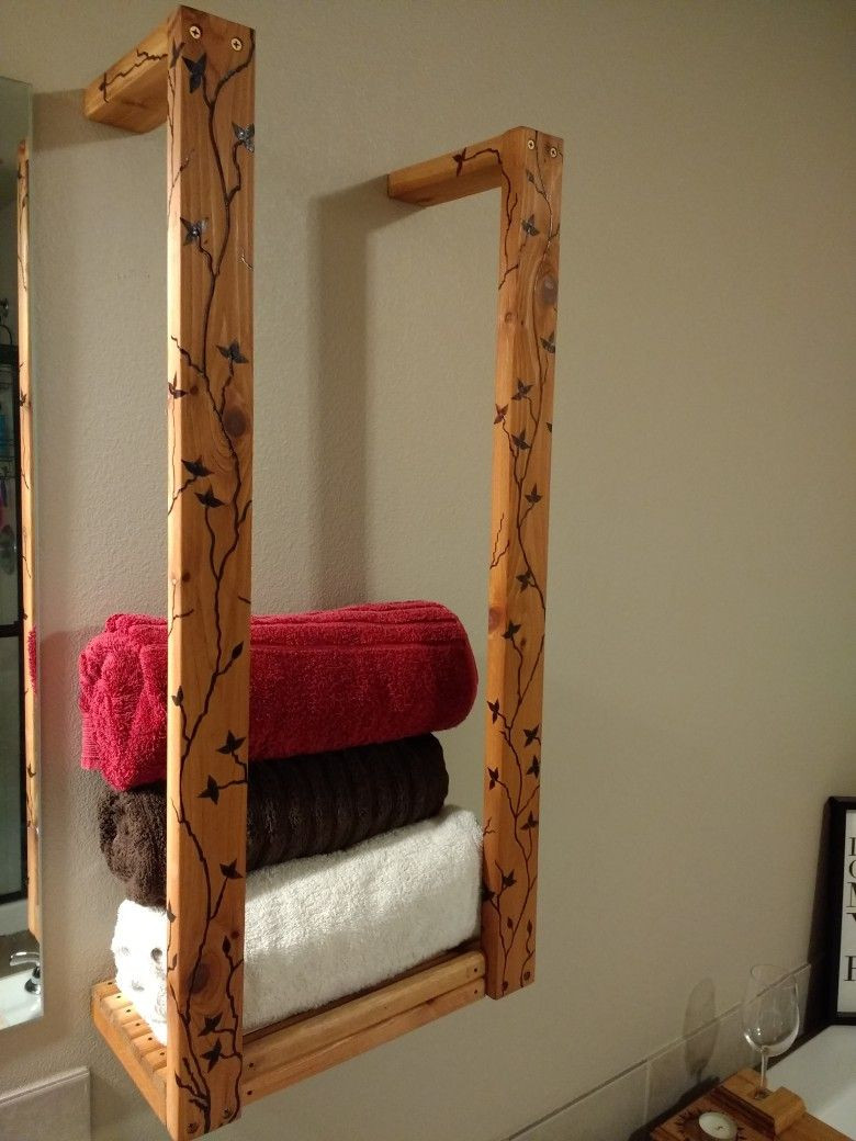 DIY Ladder Towel Rack
 Hanging towel rack