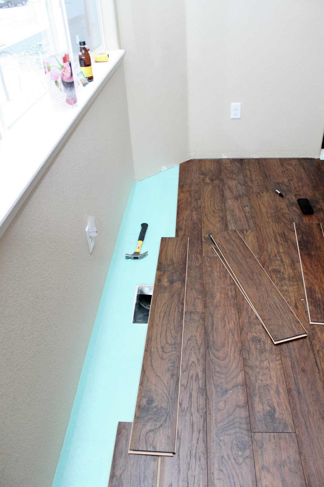 DIY Laminated Wooden Flooring
 Our Modern Homestead DIY Laminate wood flooring project