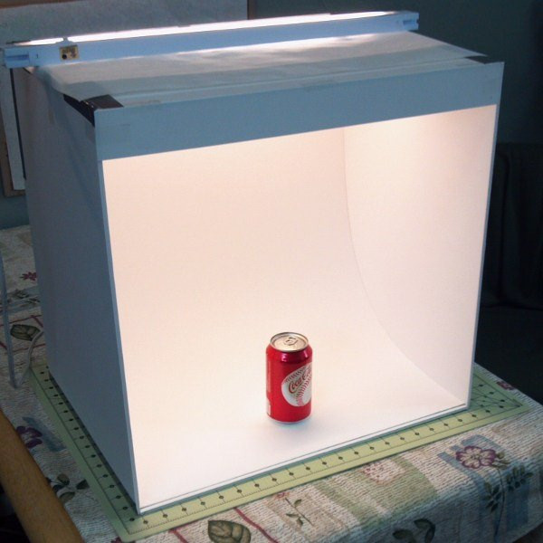 DIY Light Box
 Improve Your s – DIY Light Box – Tip Junkie