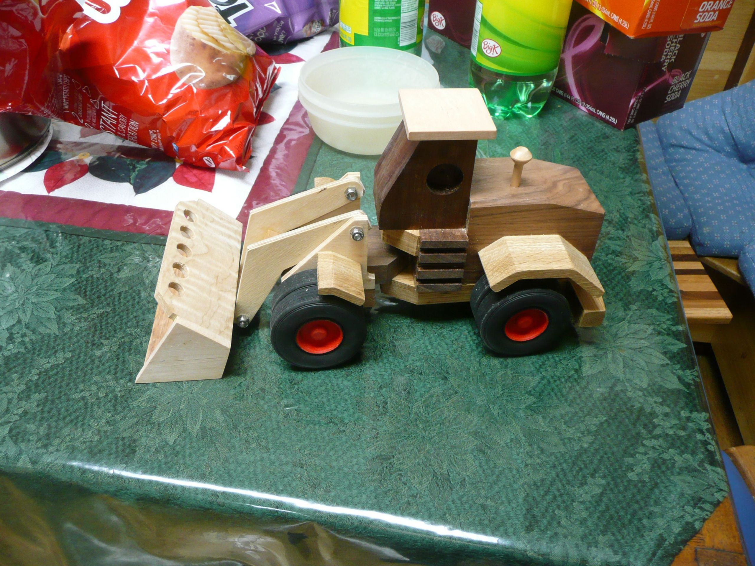 DIY Magazine Loader Plans
 sample of front end loaders i made for my kids wood