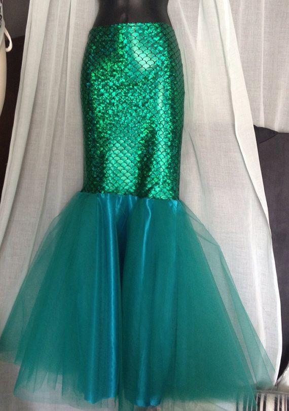 DIY Mermaid Skirt Costume
 Best 25 Diy mermaid tail ideas on Pinterest