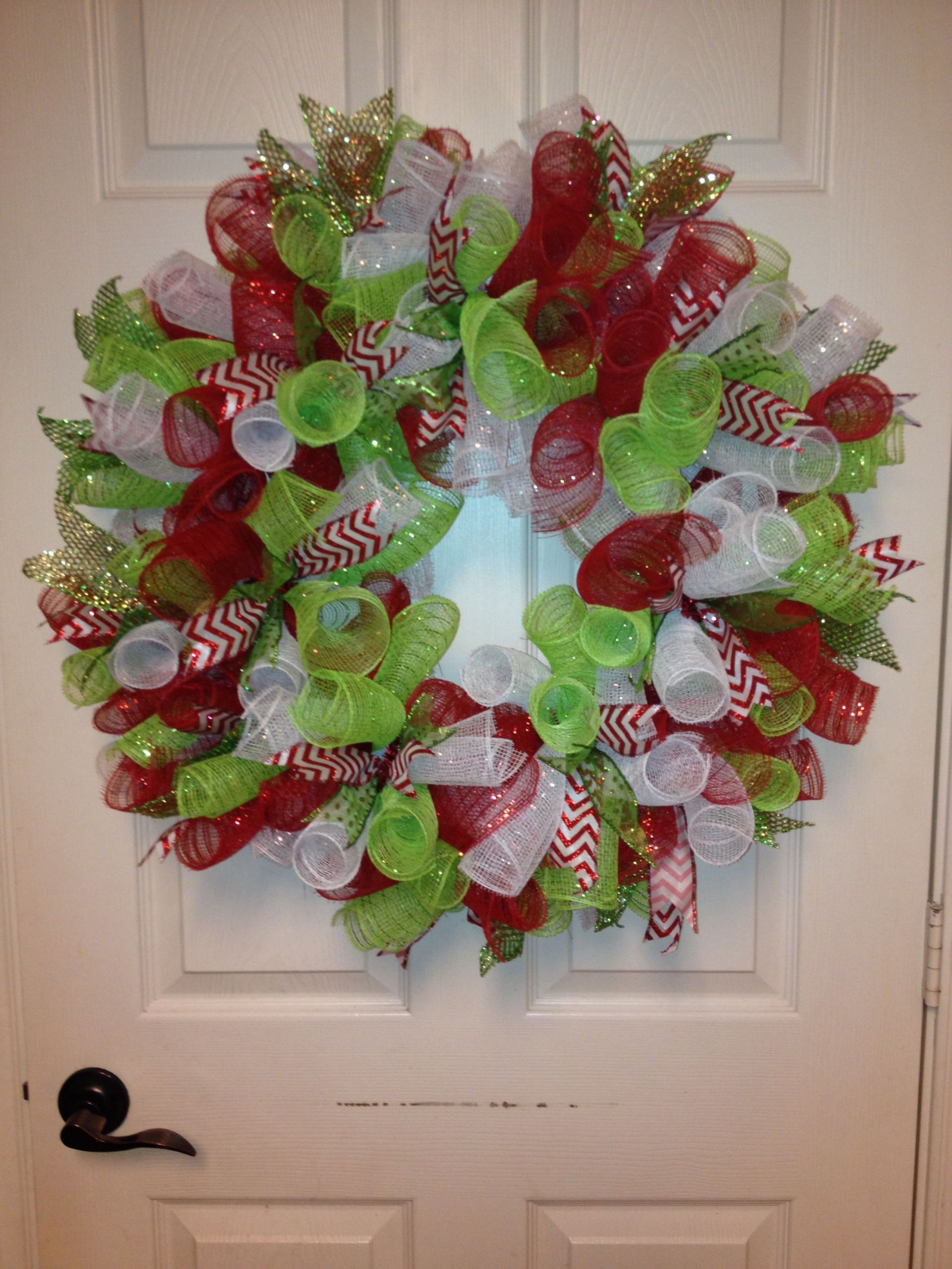 DIY Mesh Christmas Wreath
 Pin on christmas