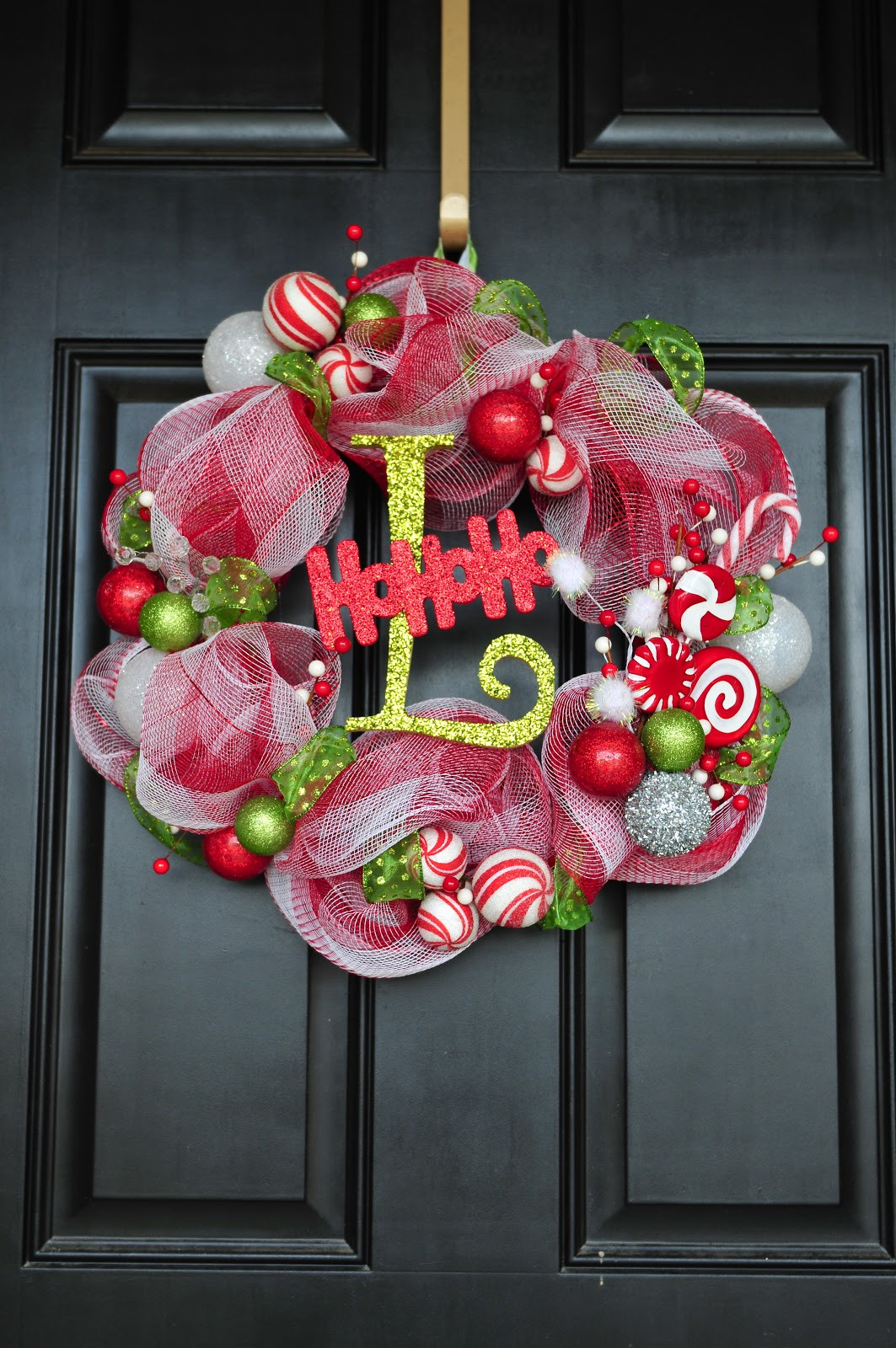 DIY Mesh Christmas Wreath
 DIY Til We Die Easy Christmas mesh wreaths