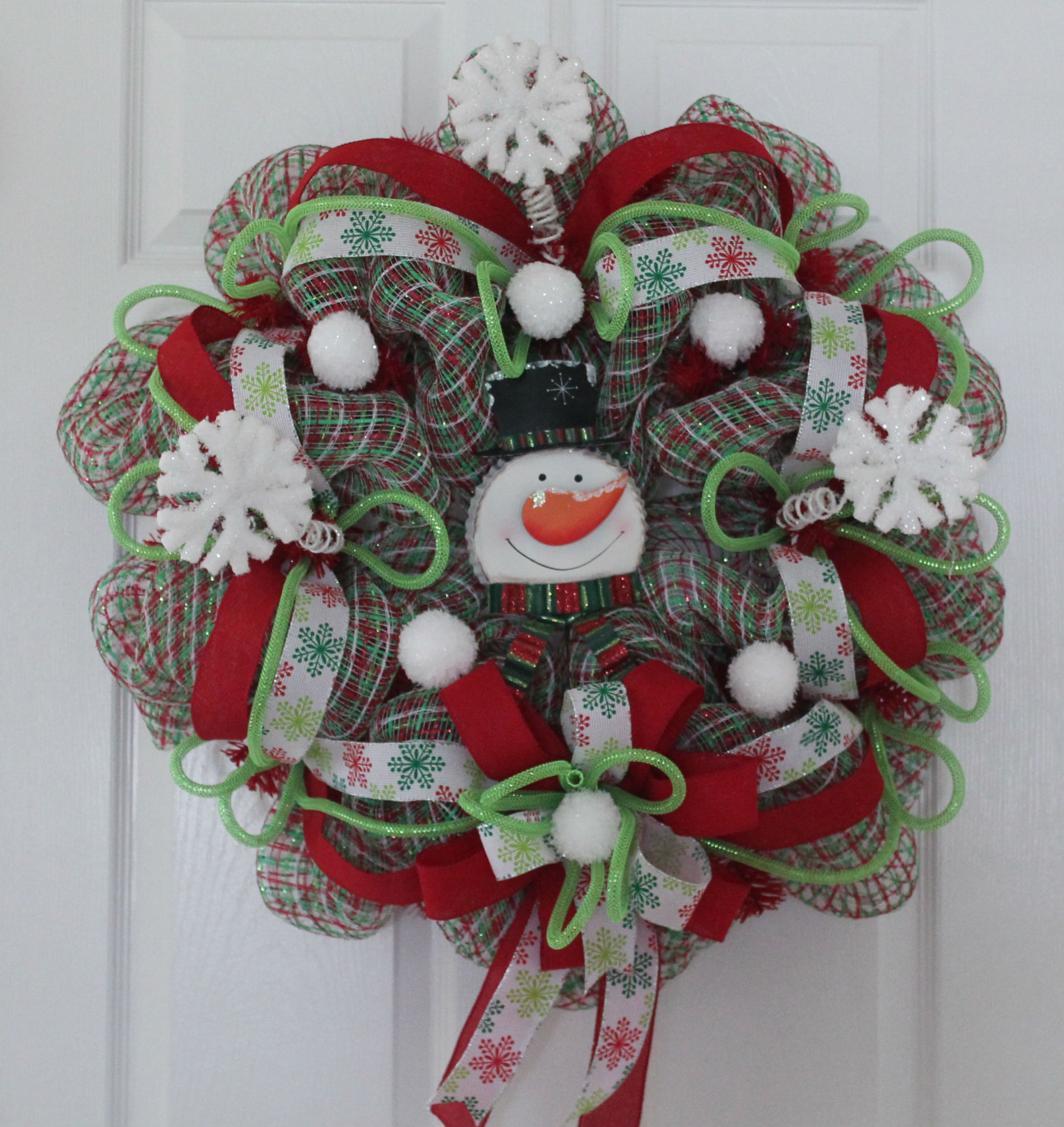 DIY Mesh Christmas Wreath
 DIY Mesh Christmas Wreath "Baby It s Cold Outside" The