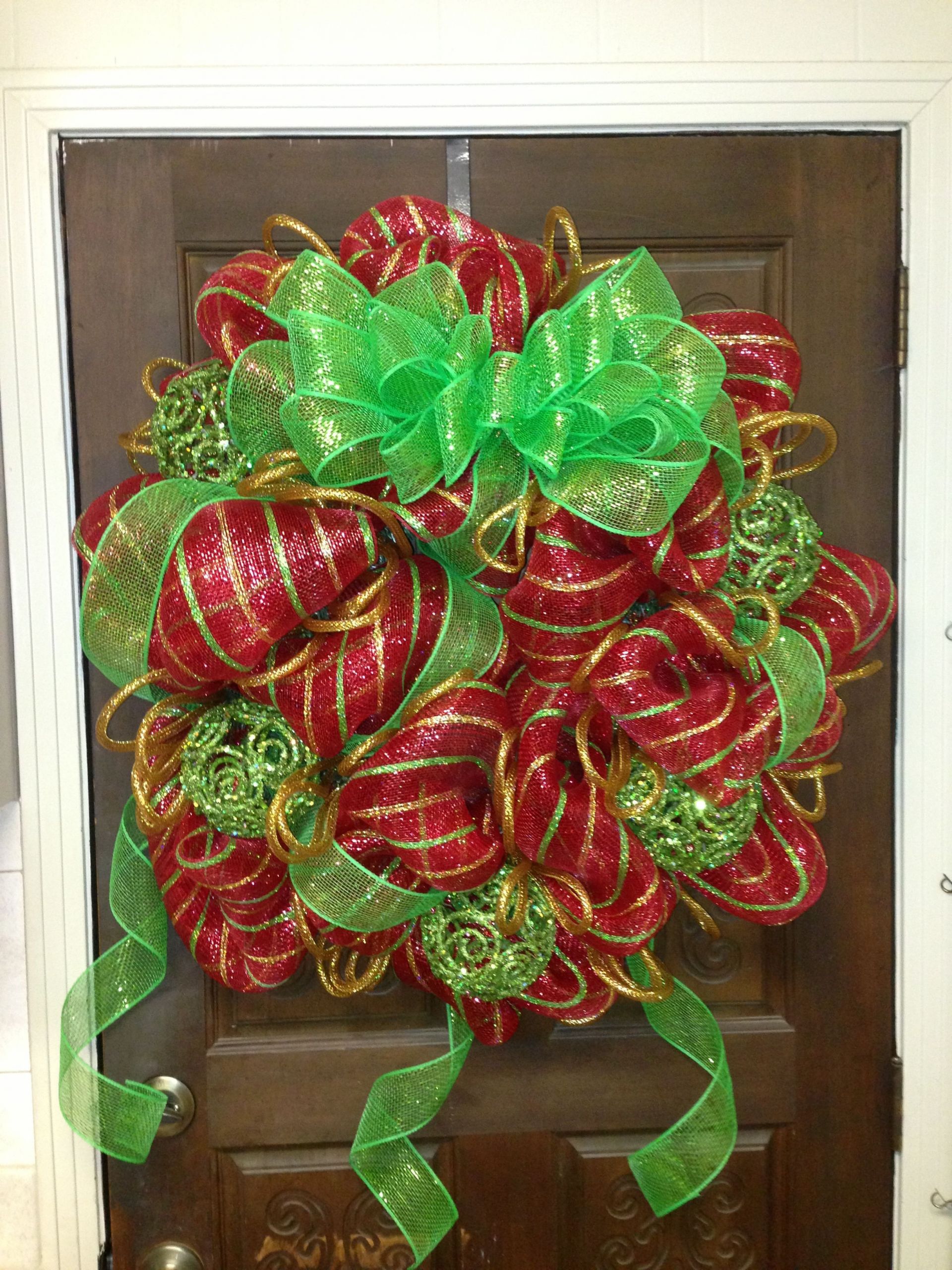 DIY Mesh Christmas Wreath
 Christmas wreath DIY deco mesh Christmas