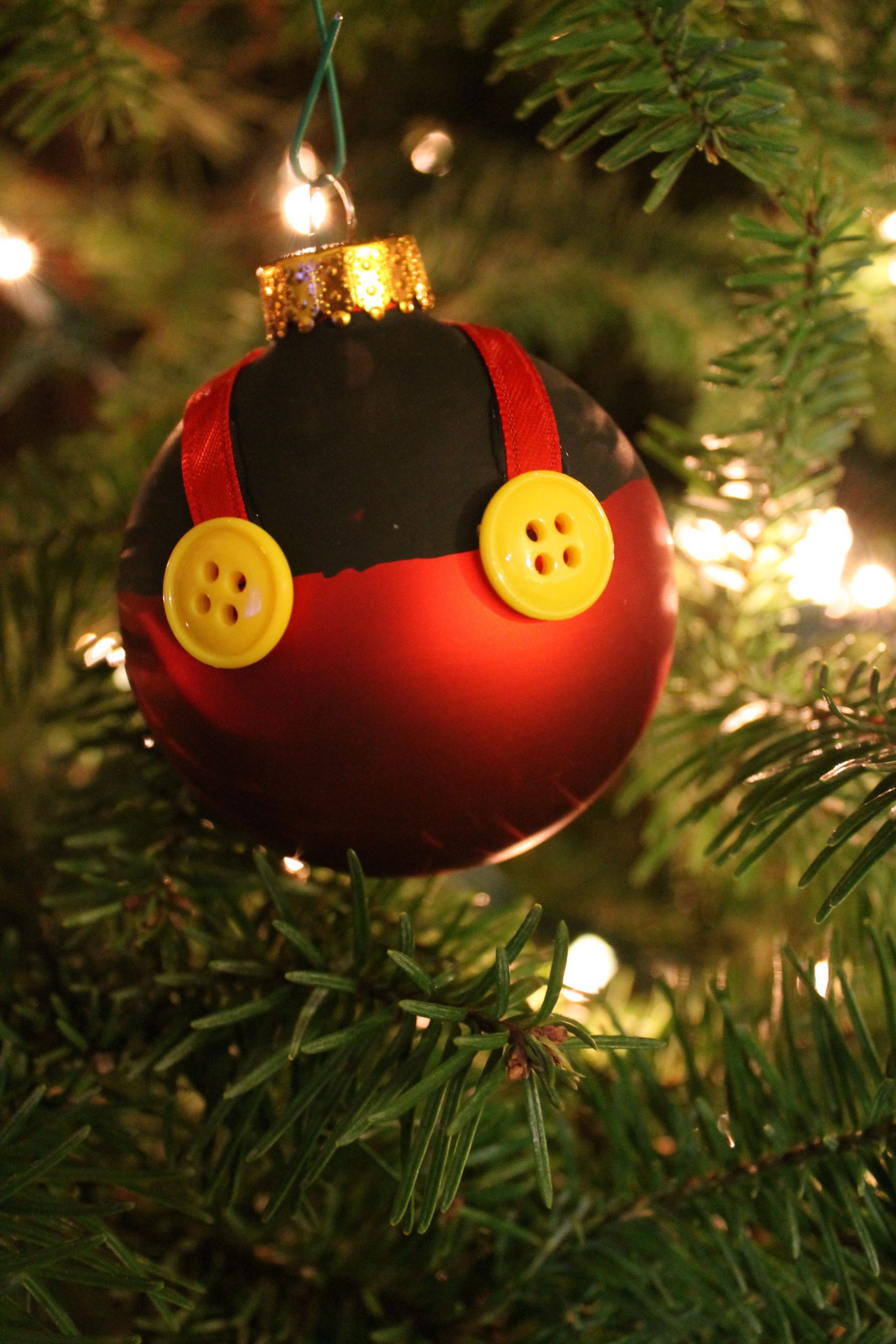 DIY Mickey Mouse Christmas Ornaments
 img 0567 2 848×4 272 pixels