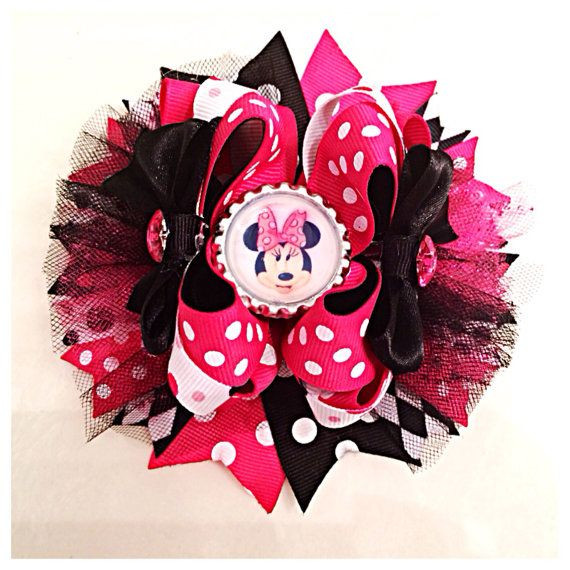 DIY Minnie Mouse Hair Bow
 Hot pink and black Minnie Mouse hair bow by