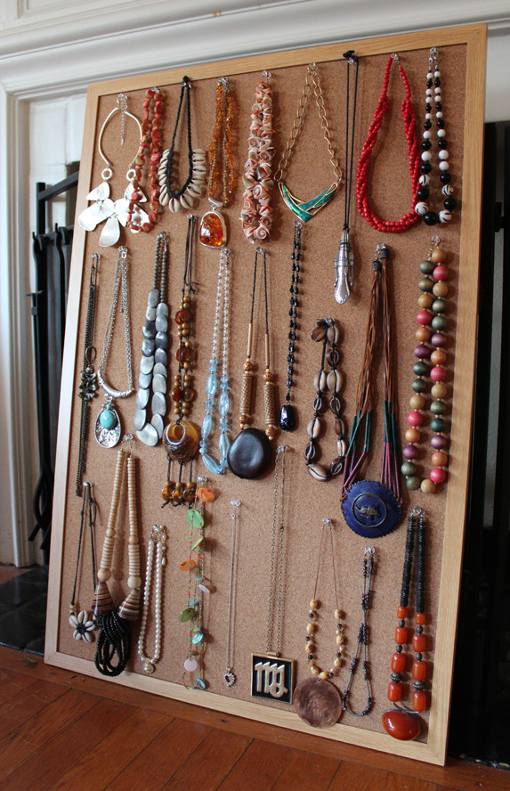 DIY Necklace Organizer
 DIY Jewelry Organizer