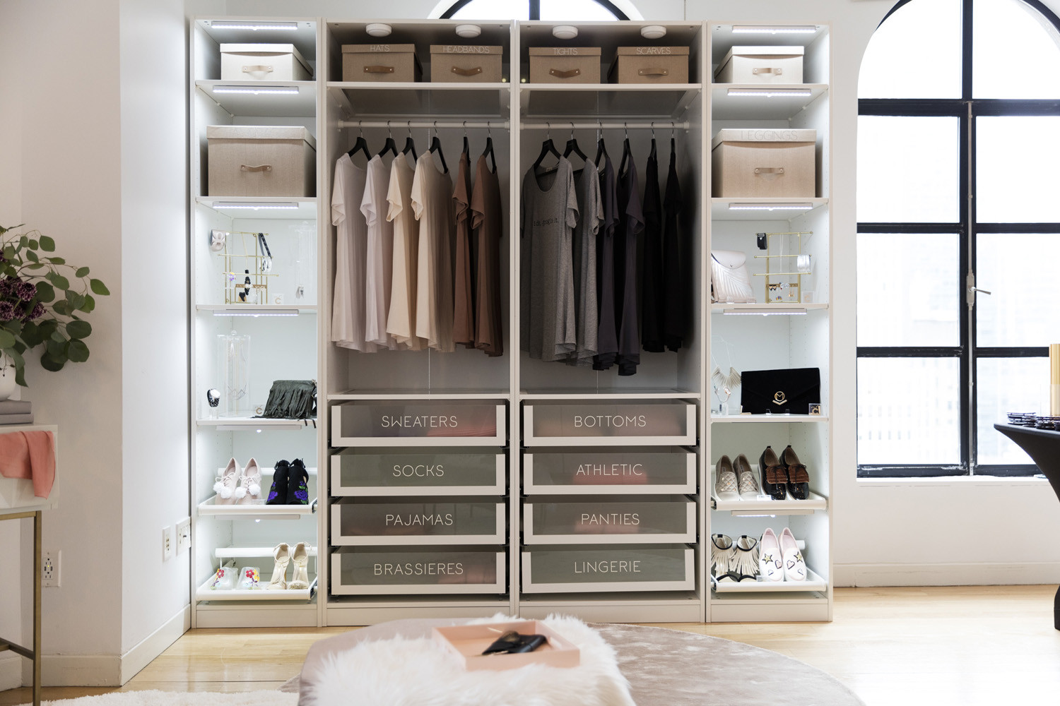 DIY Organization Tips
 Closet Organization – 4 DIY Ideas to Organize your Closet