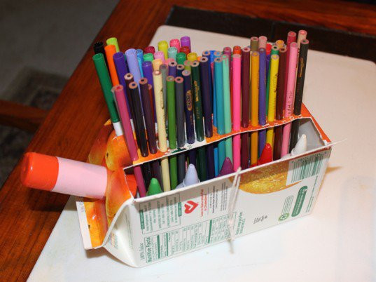 DIY Organizing Projects
 14 Smart Ways to Store and Organize Your Desk in DIY Projects