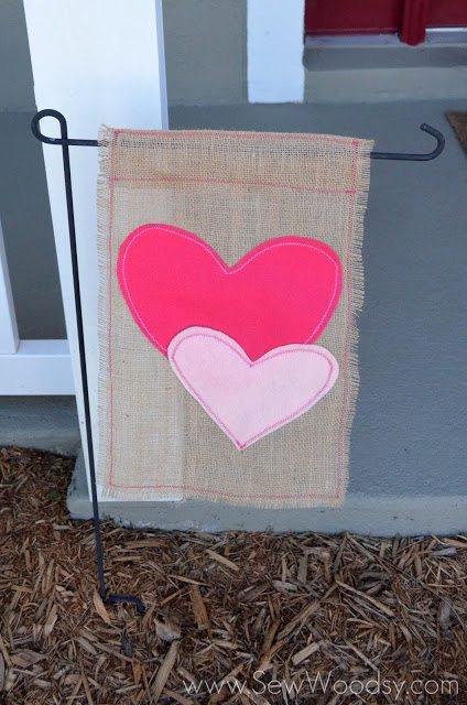 DIY Outdoor Banner
 A cute DIY garden flag just in time for Valentine s Day