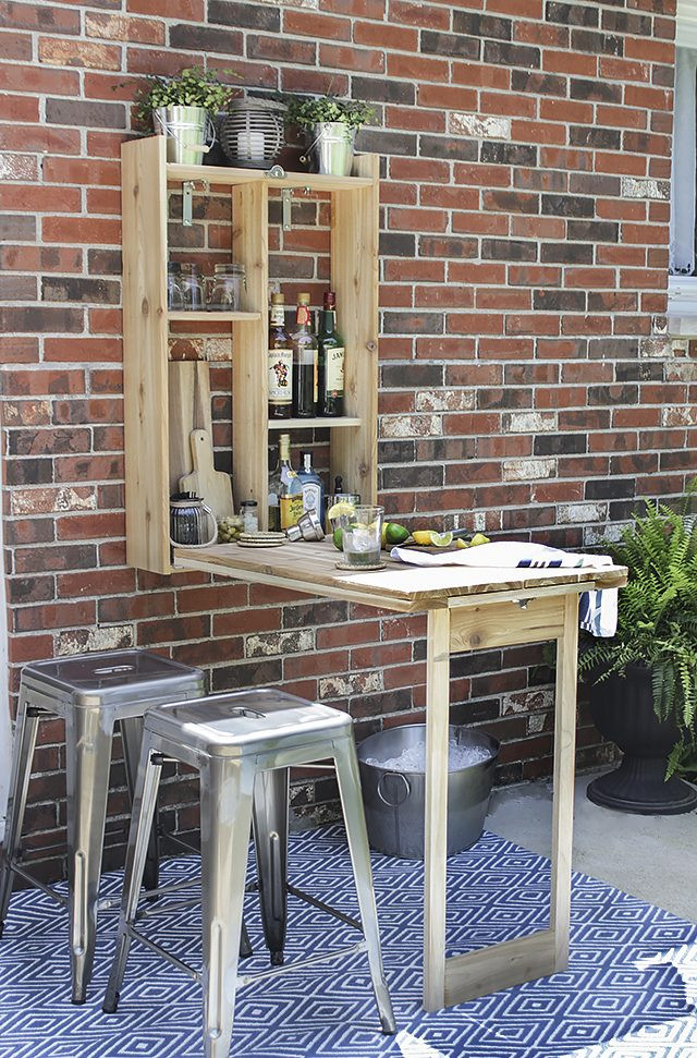 DIY Outdoor Bar Table
 9 Cool DIY Outdoor Murphy Bars For Refreshing Outside