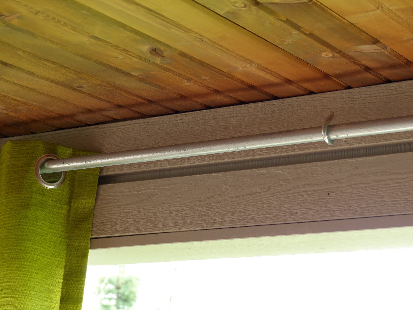 DIY Outdoor Curtain Rods
 JULIE PETERSON Simple Redesign DIY BUDGET OUTDOOR