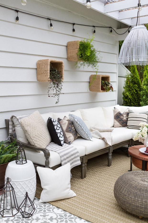 DIY Outdoor Decorating Ideas
 18 Gorgeous DIY Outdoor Decor Ideas For Patios Porches
