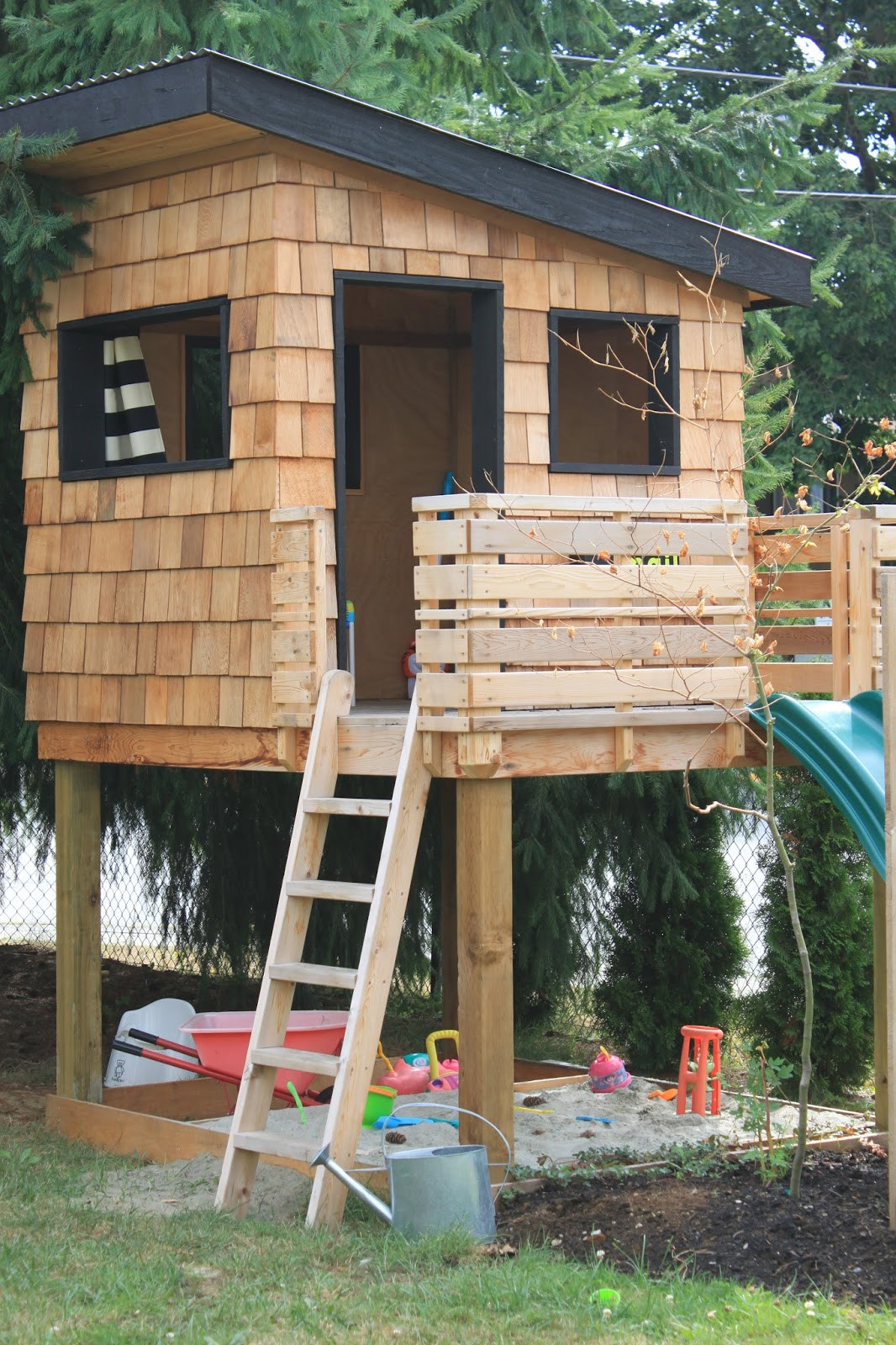 DIY Outdoor Fort
 dirt digging sisters diy modern playhouse