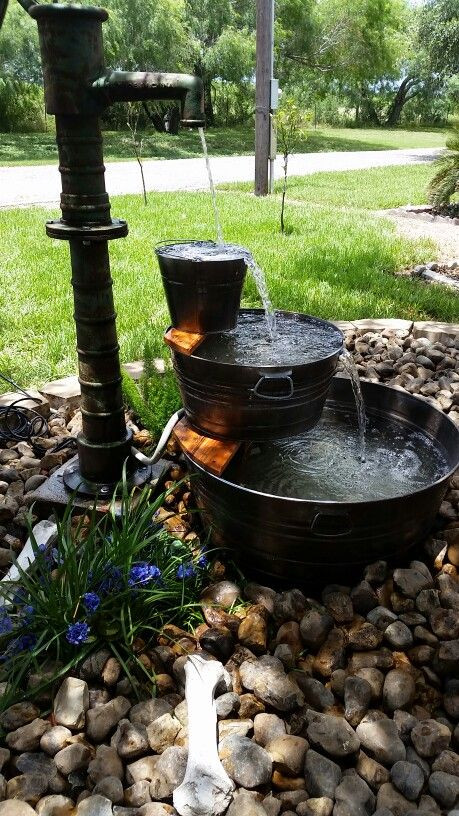DIY Outdoor Fountain Ideas
 Ideas To Make Your Own Outdoor Water Fountains TOP Cool DIY