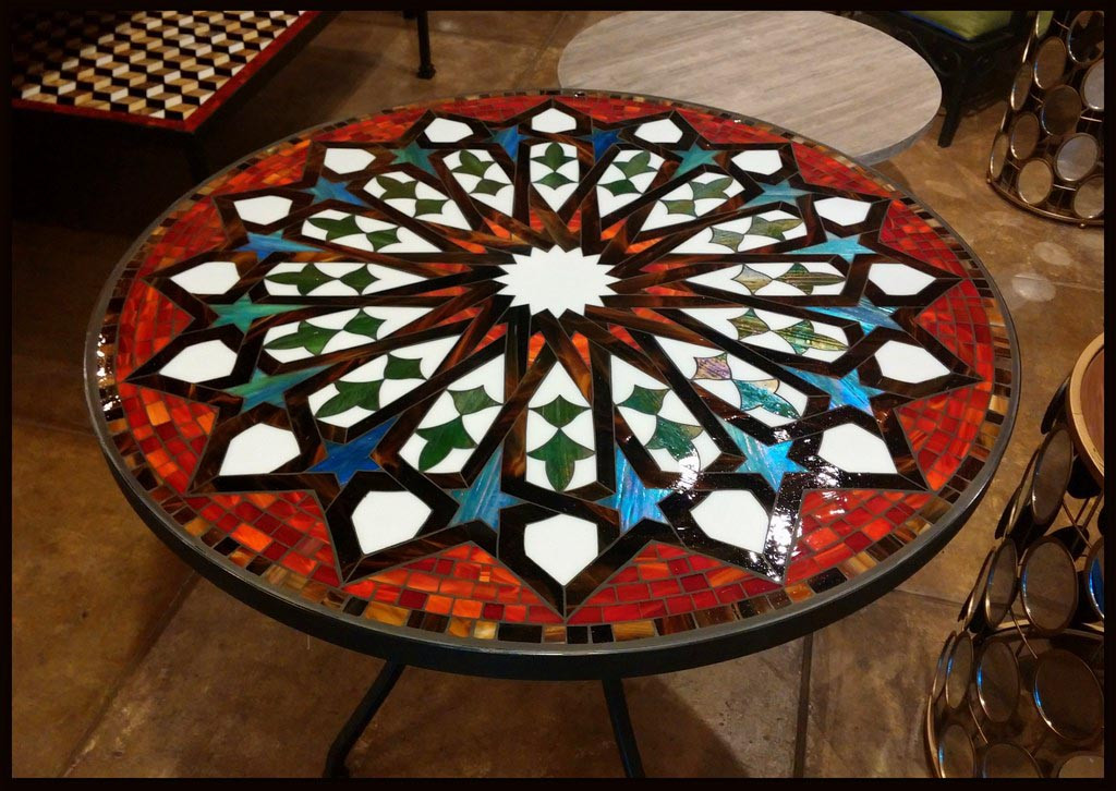 DIY Outdoor Mosaic Table
 Mosaic Coffee Table to Make the Best Interior