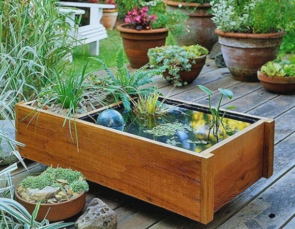 DIY Outdoor Pond
 DIY Containers Garden Pond