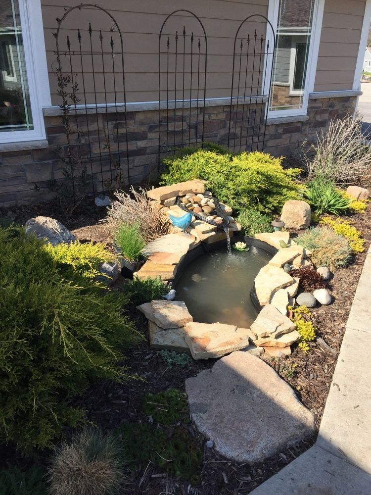 DIY Outdoor Pond
 Small Garden Pond Paradise