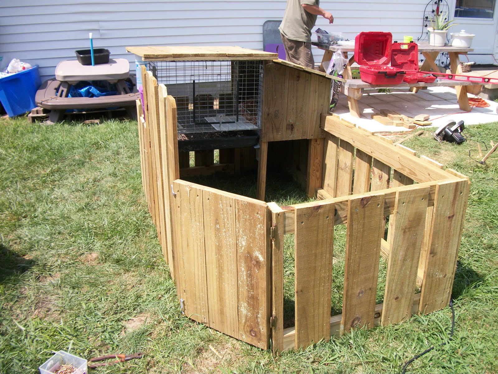 DIY Outdoor Rabbit Hutch
 The Good Little Housewife s Homesteading Adventures Our