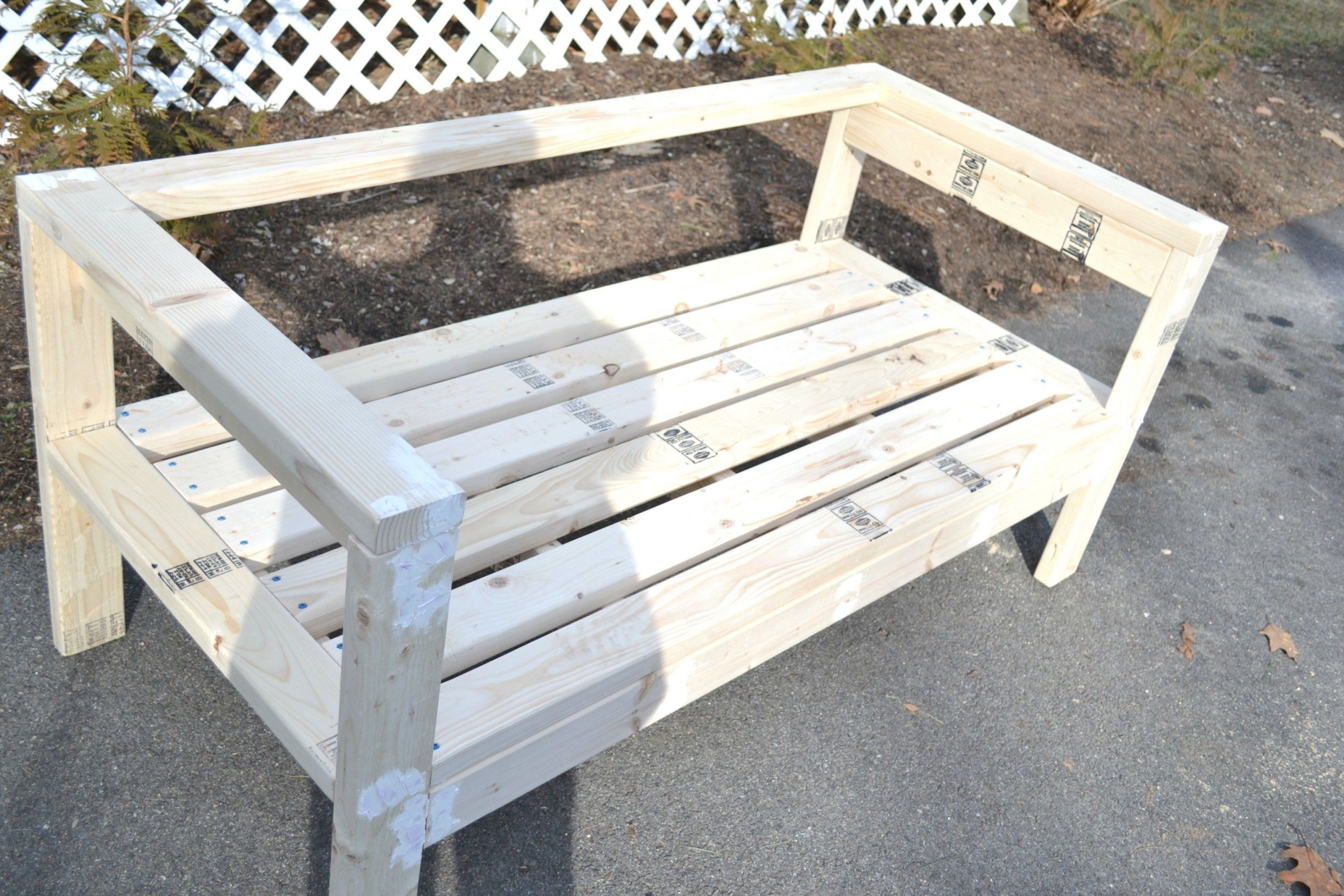 DIY Outdoor Sectional 2X4
 Easiest 2x4 Bench Plans Ever
