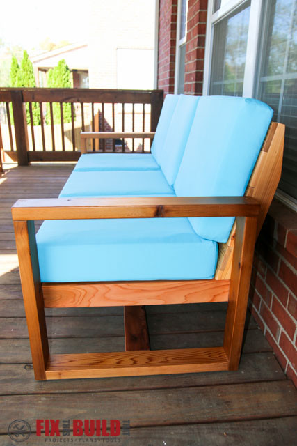DIY Outdoor Sectional Sofa
 How to Build a DIY Modern Outdoor Sofa