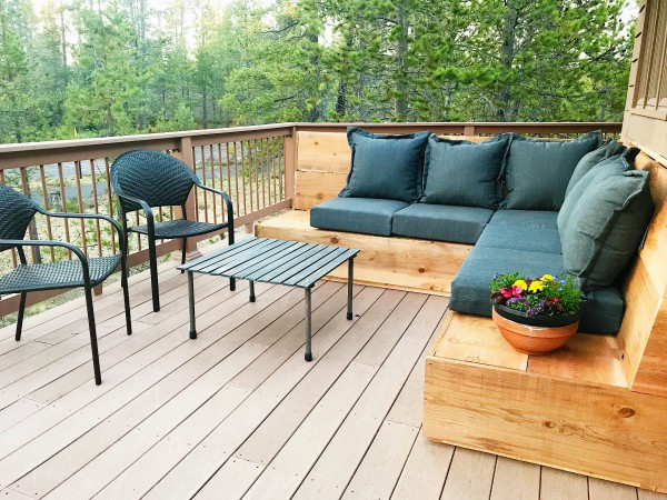 DIY Outdoor Sectionals
 Sunset Magazine Inspired DIY Outdoor Sectional Reluctant