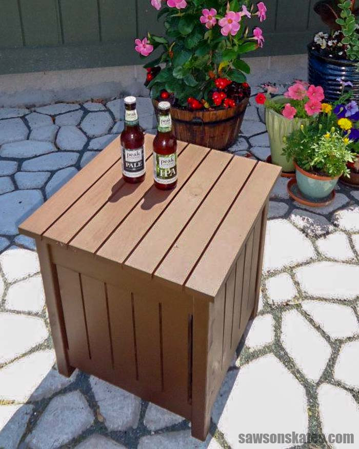 DIY Outdoor Side Table
 DIY Outdoor Side Table with Cooler Free Plans