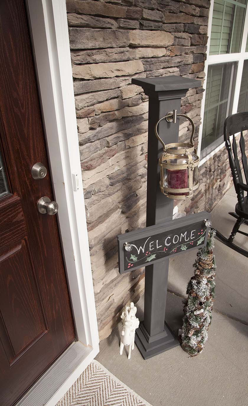 DIY Outdoor Sign
 DIY Chalkboard Wel e Sign and Sign Post