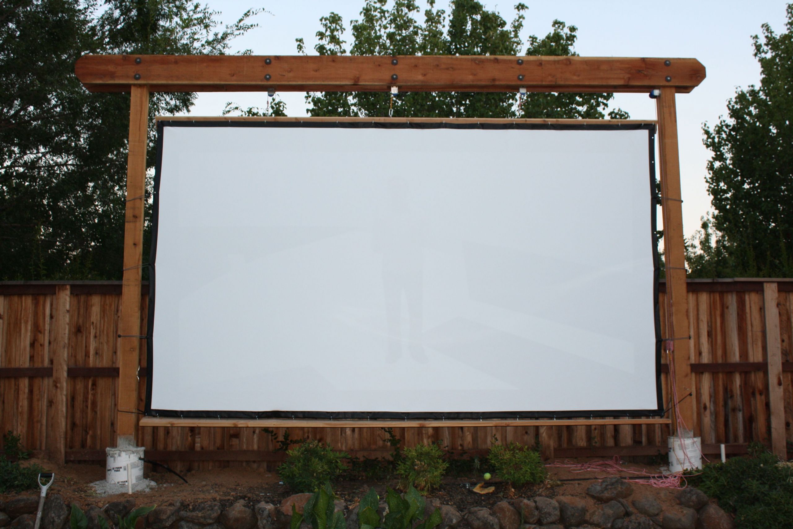 DIY Outdoor Theatre Screen
 New frame and screen Backyard Theater Forums in 2019