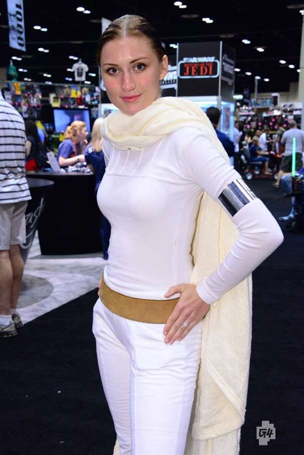 DIY Padme Costume
 15 best Costumes Padme s Battle Outfit images on Pinterest
